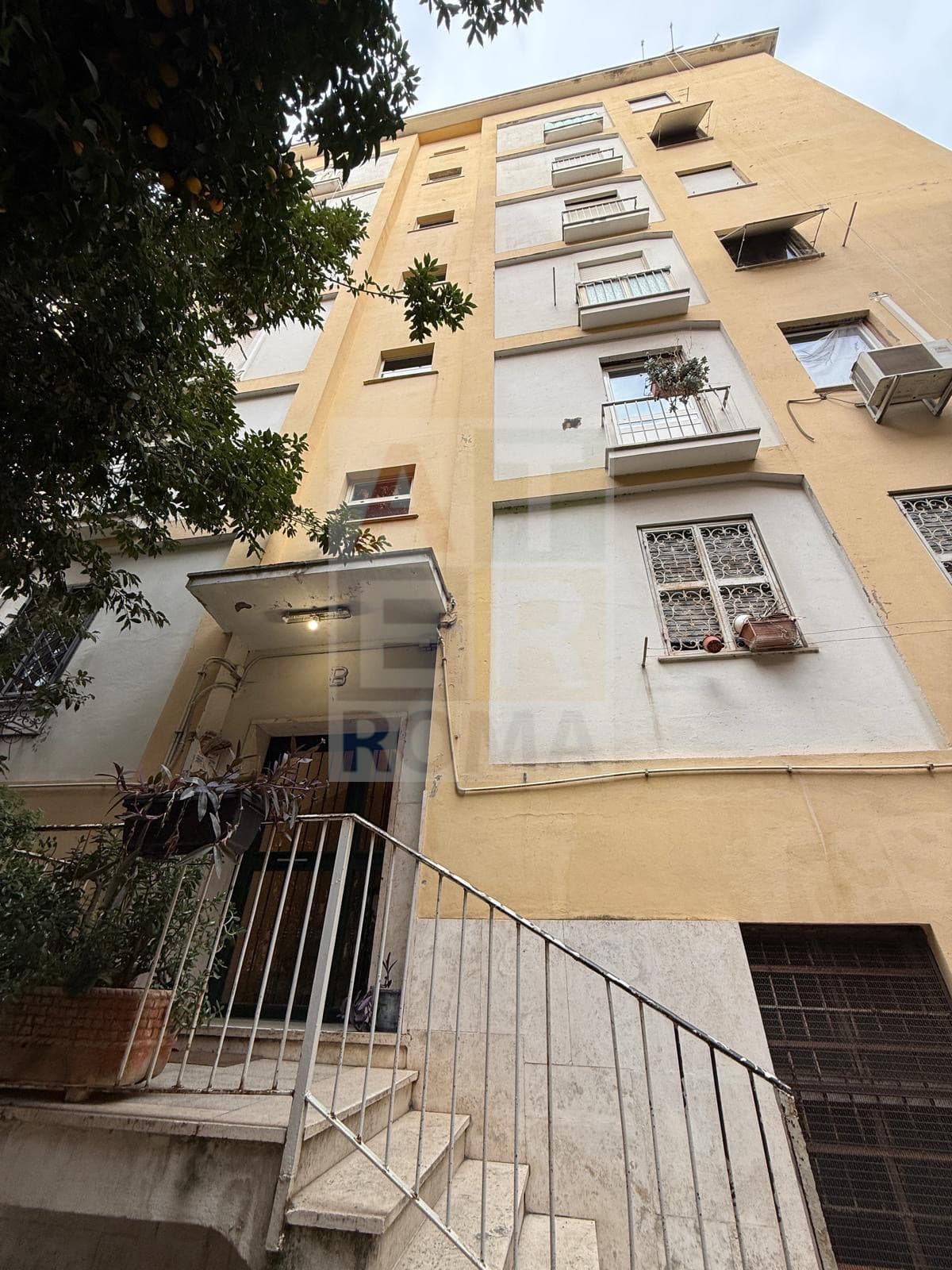 Viale Carlo Tommaso Odescalchi n°83, Roma, (Roma)