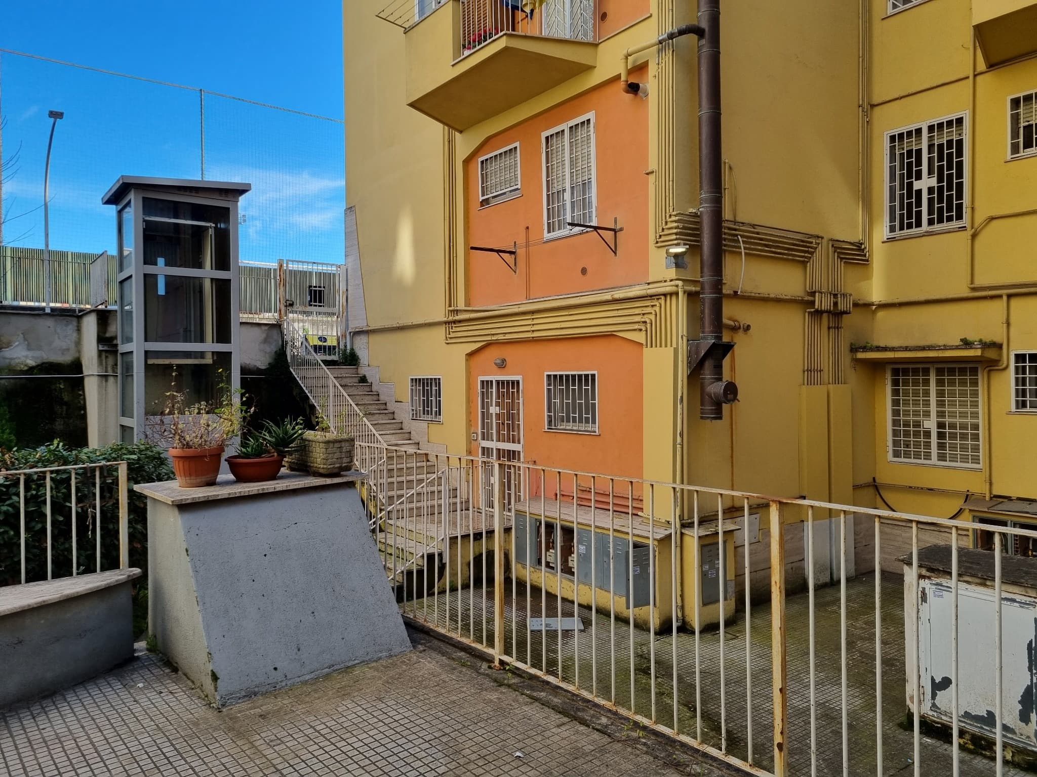 Via L. Agresti 14 sc. I, Roma, (Roma)